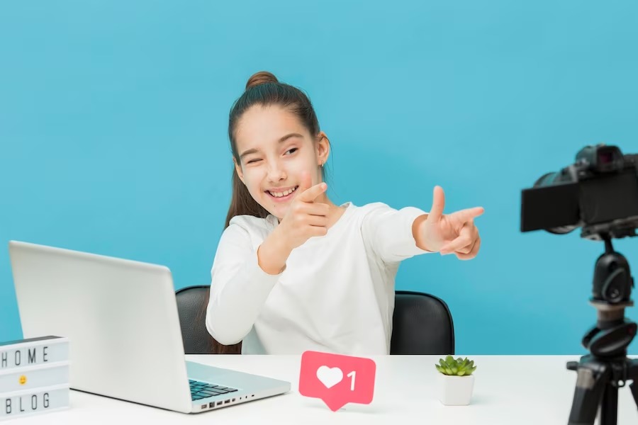 Tăng Follow TikTok nên tương tác với người xem là follower trên kênh